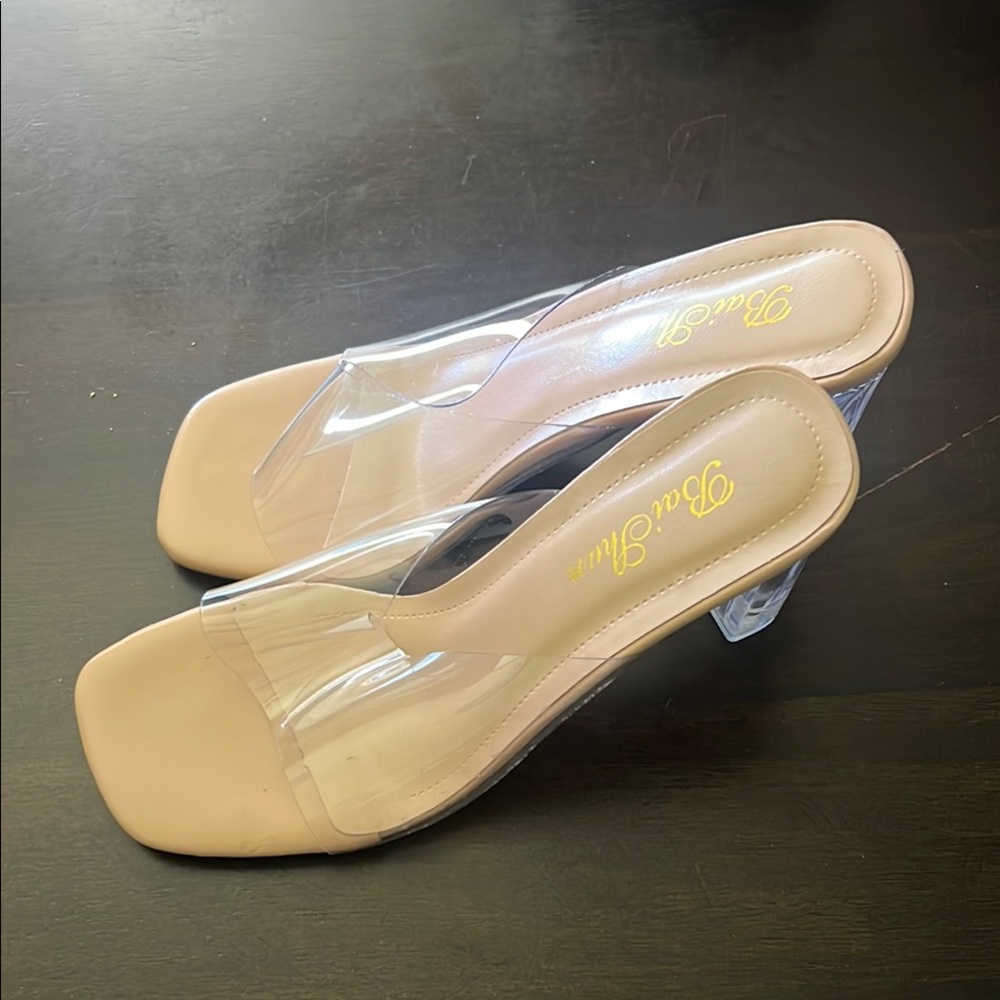 Bai Shun Boohoo Cream and Tan Heels with Transparent Upper